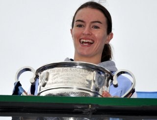 sinead aherne with cup